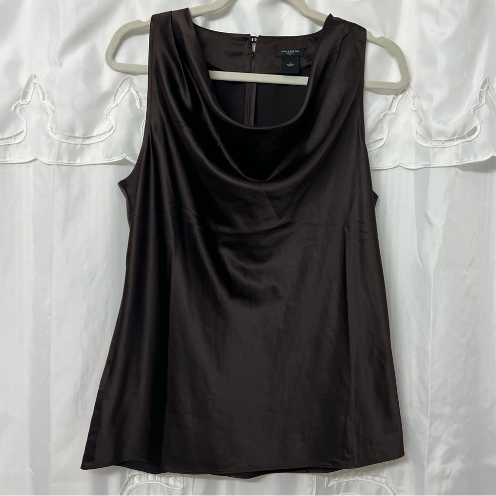 Ann Taylor Chocolate Brown Satin Cowl Neck Sleeveless Blouse Size 8 NWOT
